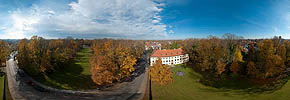 360°, panobilder, Panoramafoto, panoramabild, panoramaaufnahme, dieter Lukas, robert risinger, freiwillige feuerwehr,  ismaning, 85737,  Verein licht und kunst, edi obermayr, drehleiter, fotodokumentation, kunstaktion, ausstellung, über ismaning, münchen, munich, bayern, deutschland, rathaus, ismaninger rathaus, schlosspark, schlossstrasse, pavillon, 